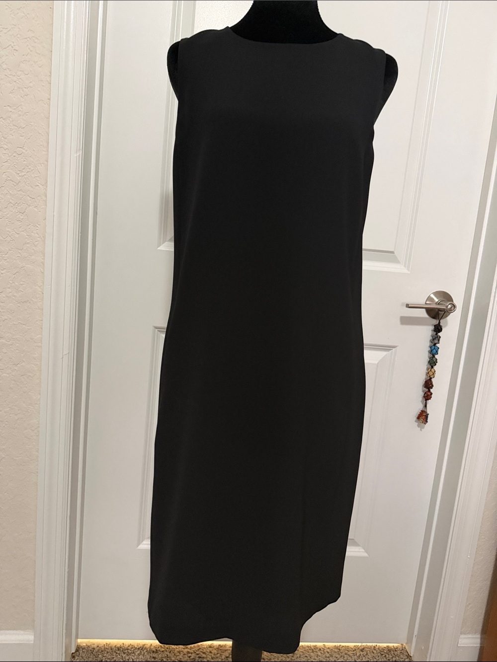 Vince Black Sleeveless Shift Dress Genuine Leather Back Trim Size 8